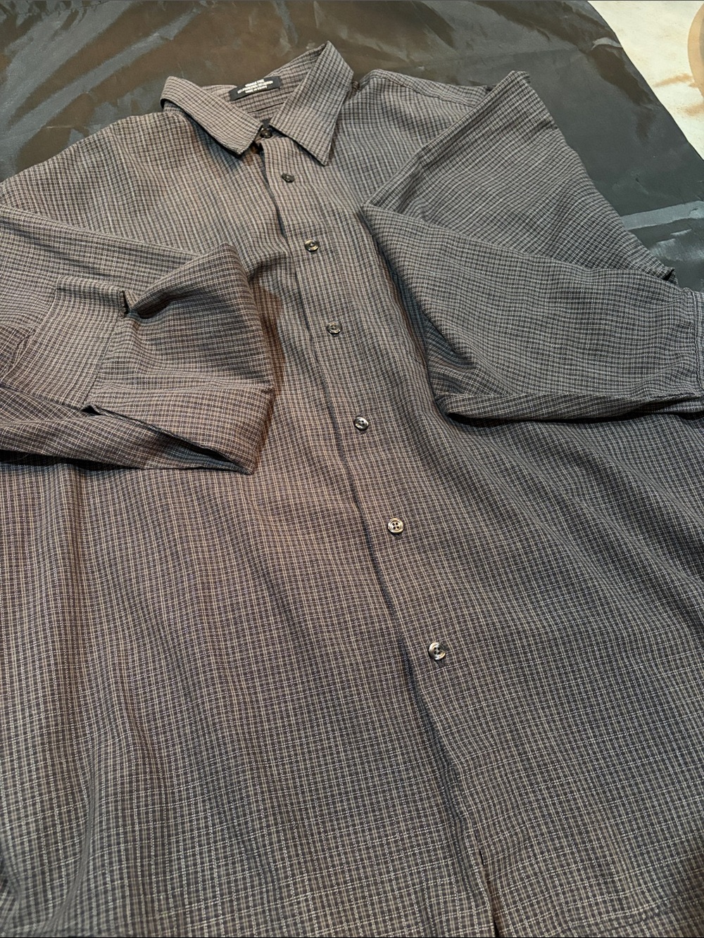 Arrow Men's Button-Down Shirt in Charcoal Gray Micro-Check